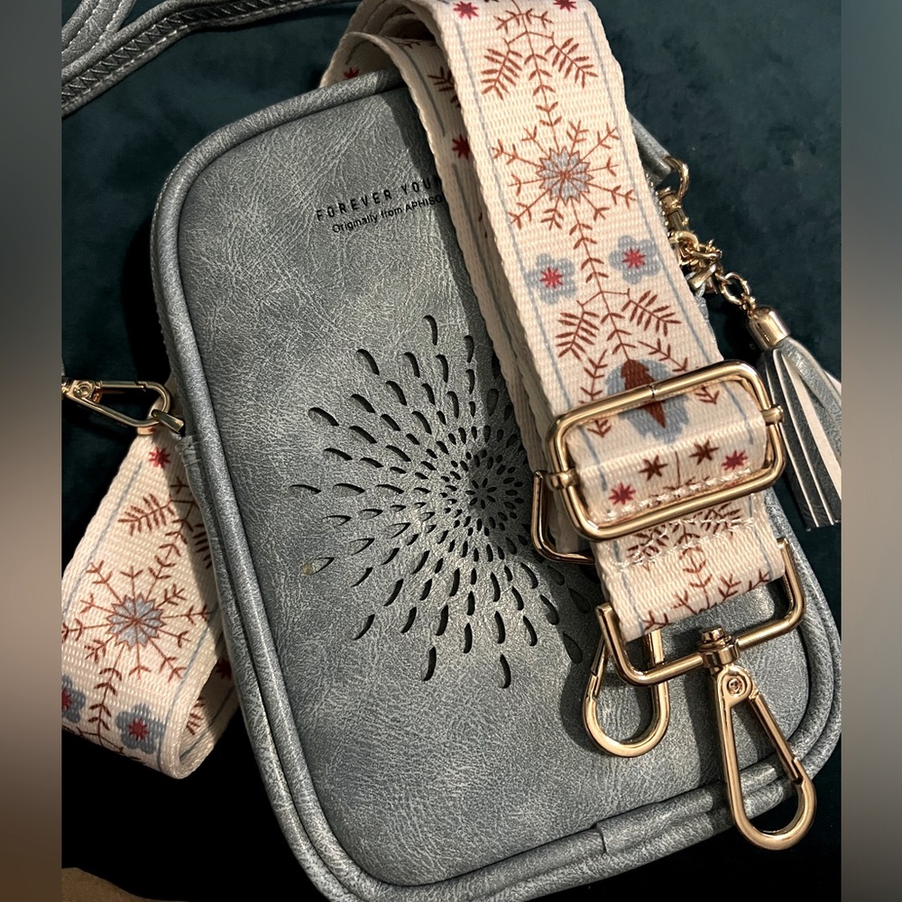 COPY - 100% Vegan Leather Crossbody